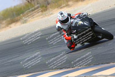 media/Apr-10-2022-SoCal Trackdays (Sun) [[f104b12566]]/Turn 3 Inside (1150am)/